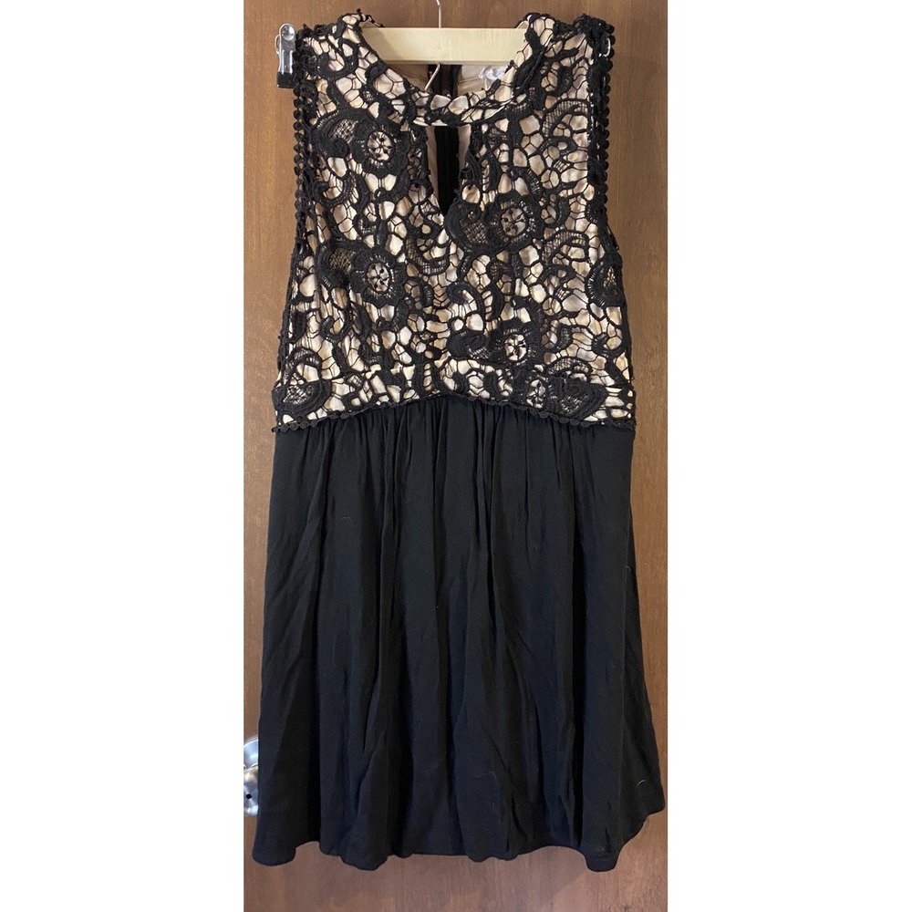 Blu Pepper L Black Embroider Lace Sleeveless Dress Nude Lined Keyhole Mini Dance